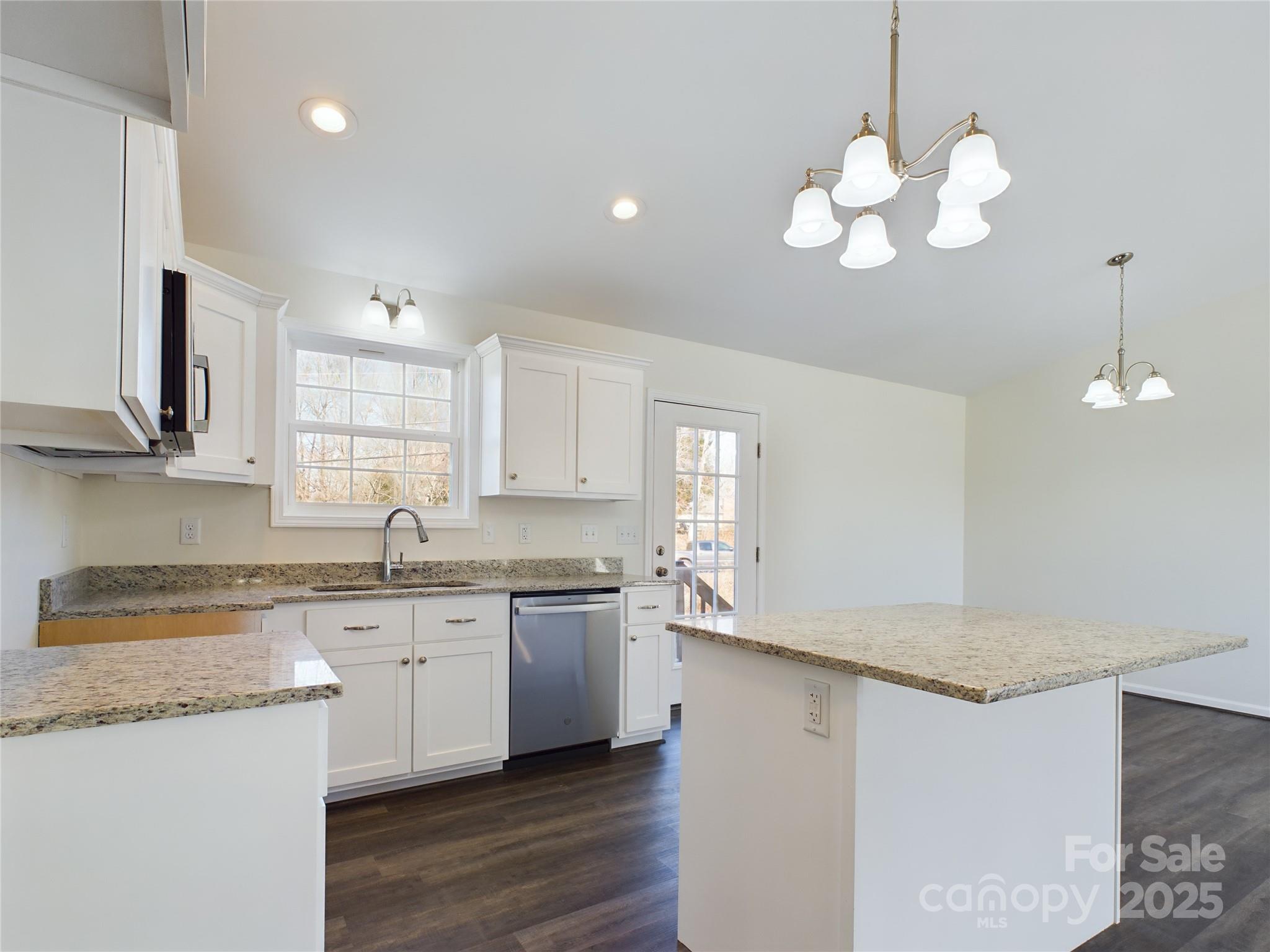 Plaza Ridge - Residential