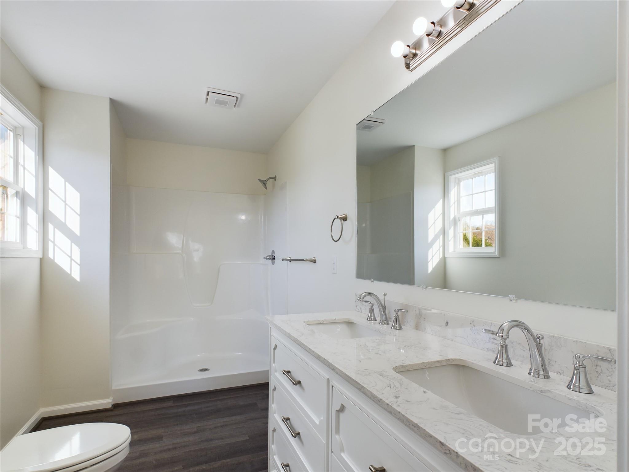 Plaza Ridge - Residential