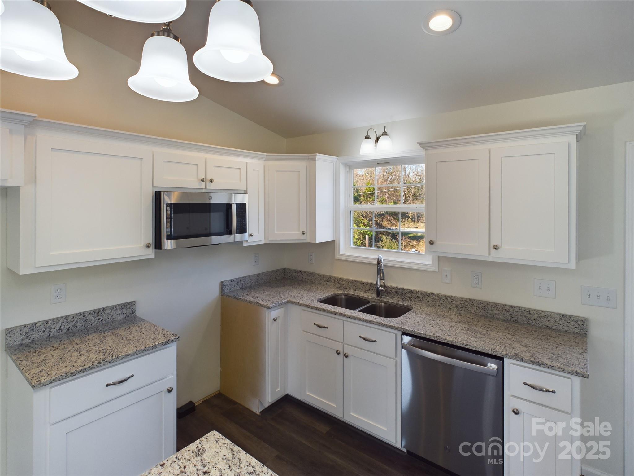 Plaza Ridge - Residential