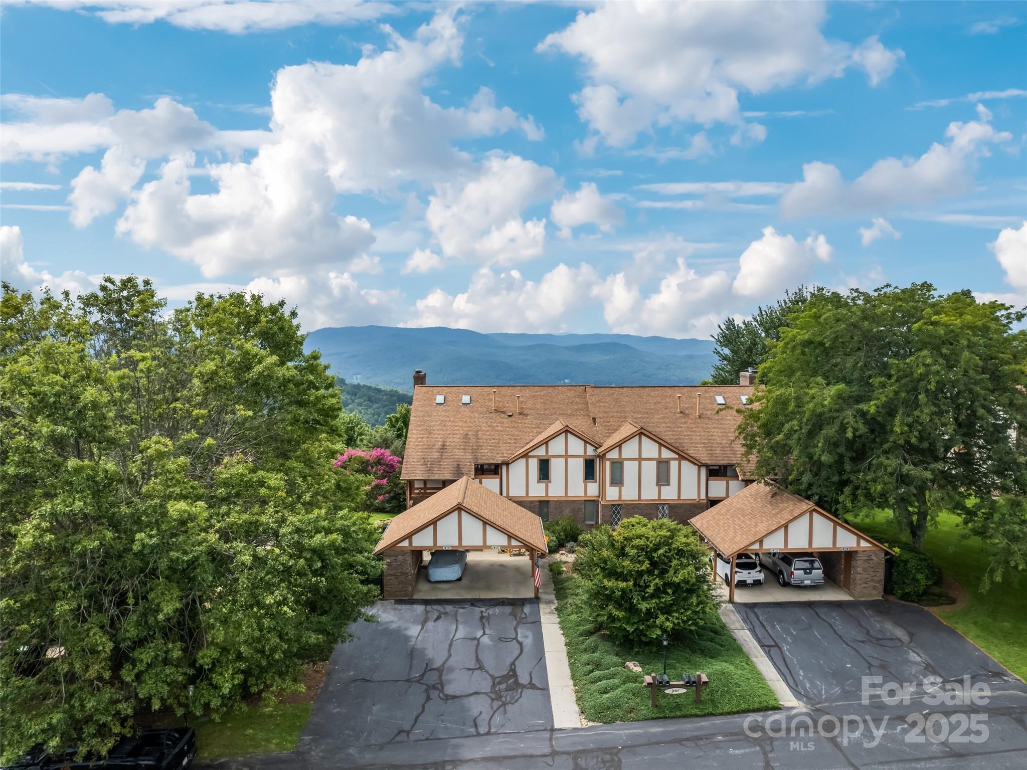 1401 Fleetwood Plaza 1