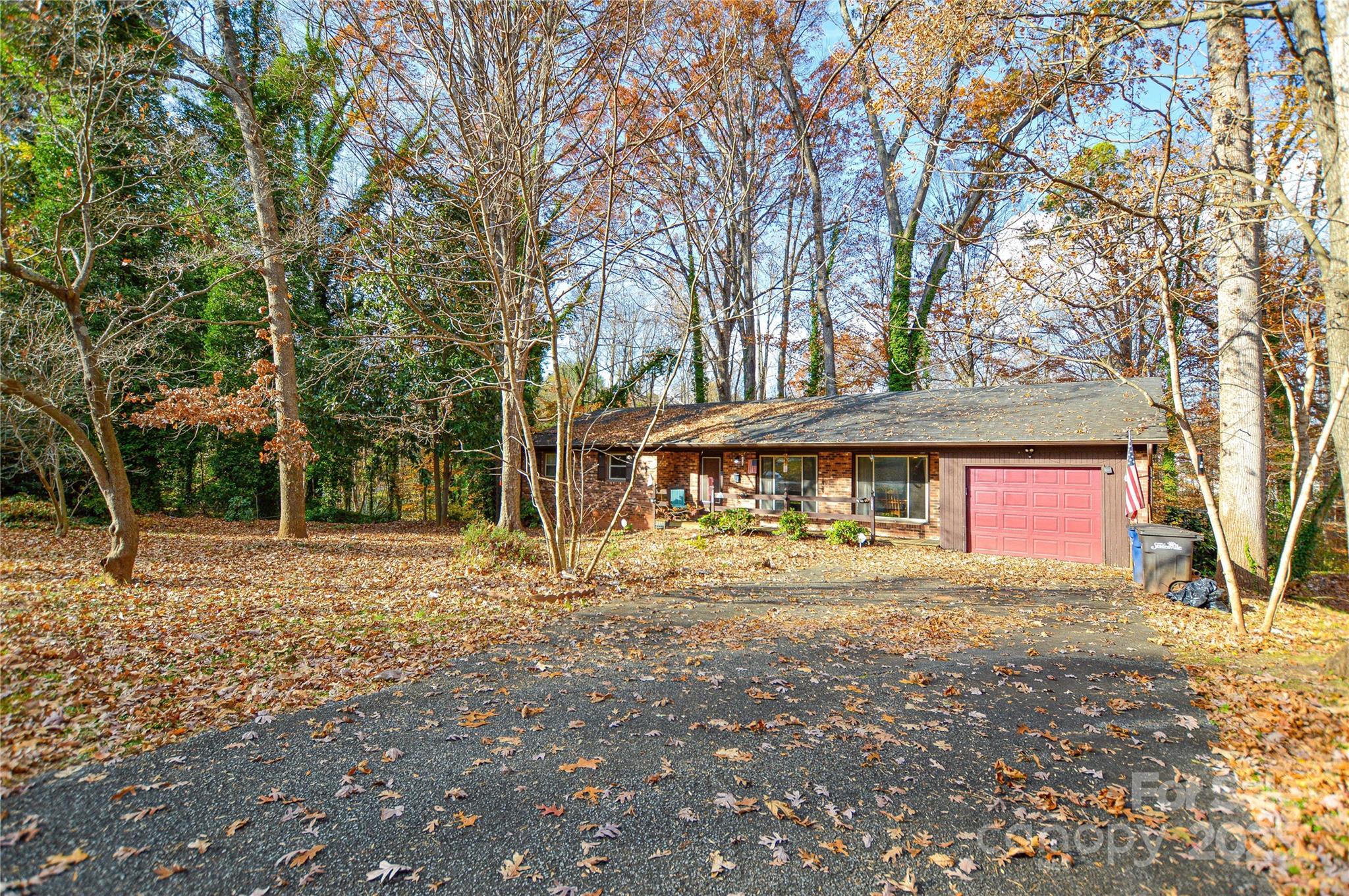 1405 Forest Park Drive 1