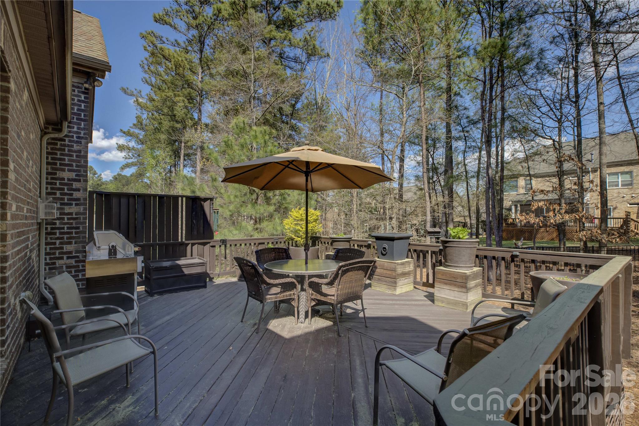 The Palisades - Residential