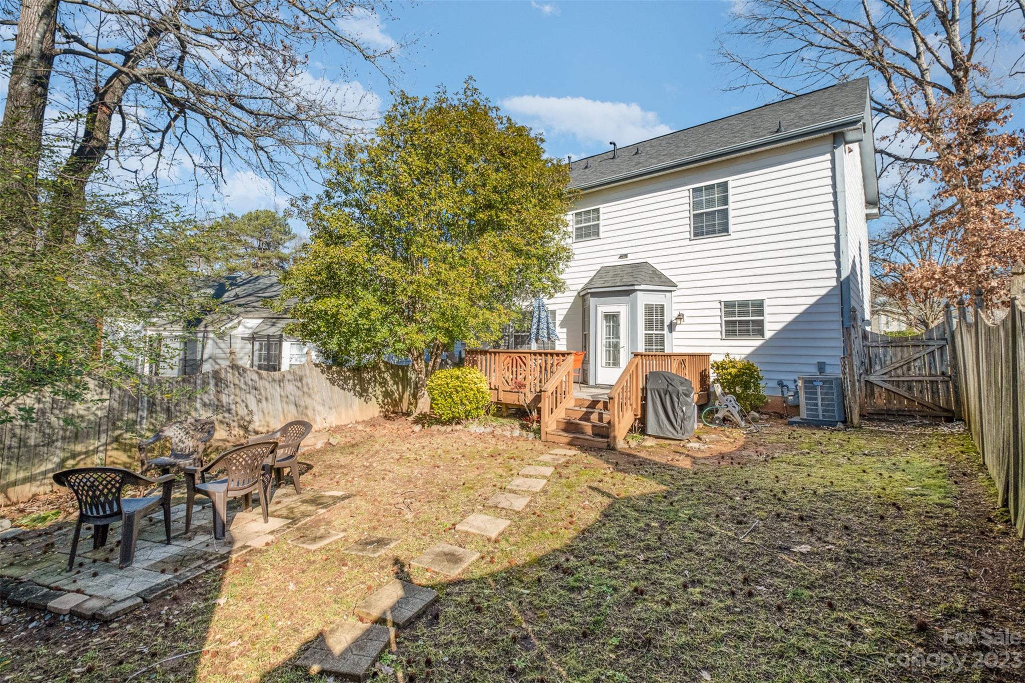 Woodside Falls - Residential