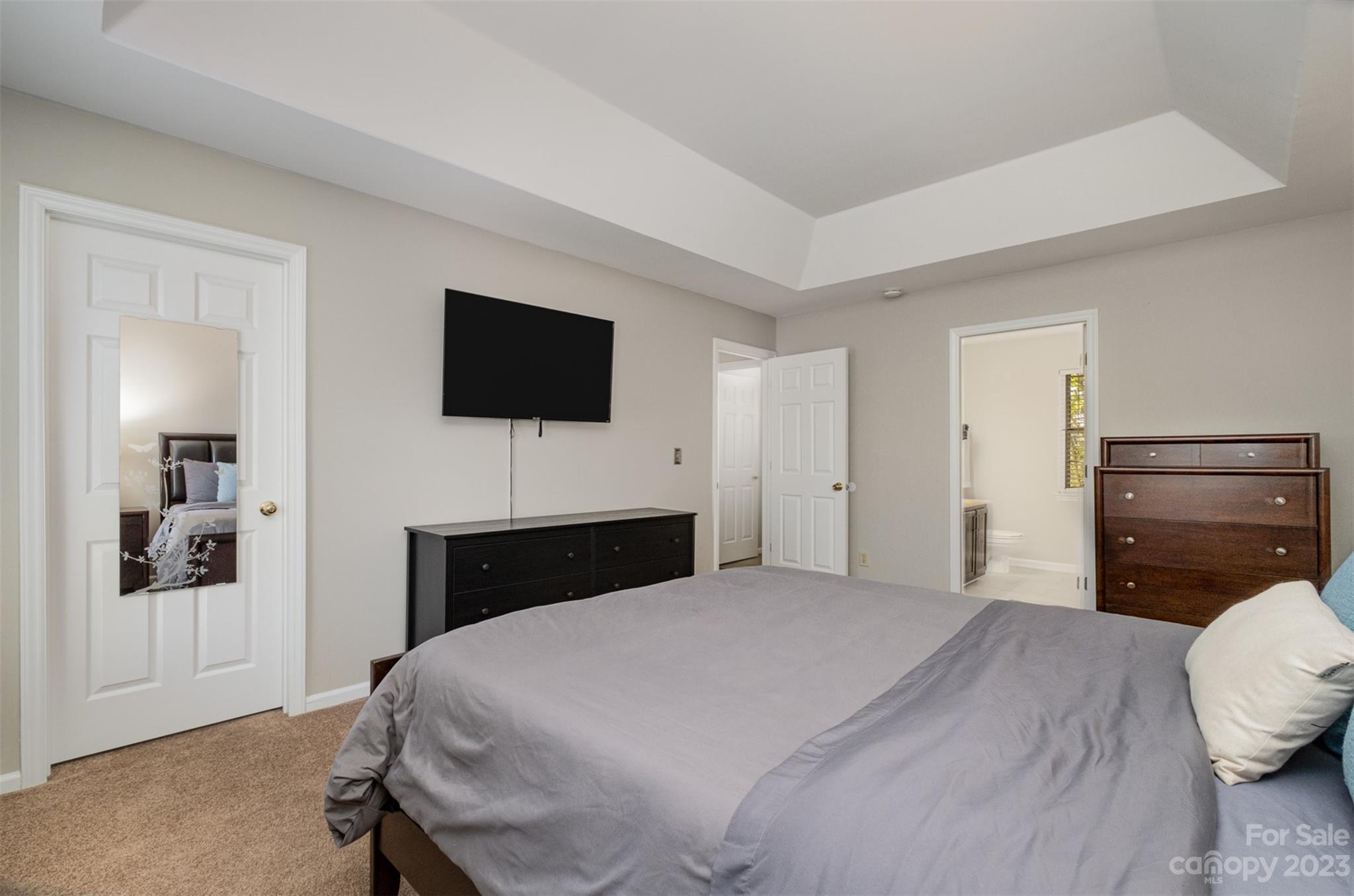 Woodside Falls - Residential