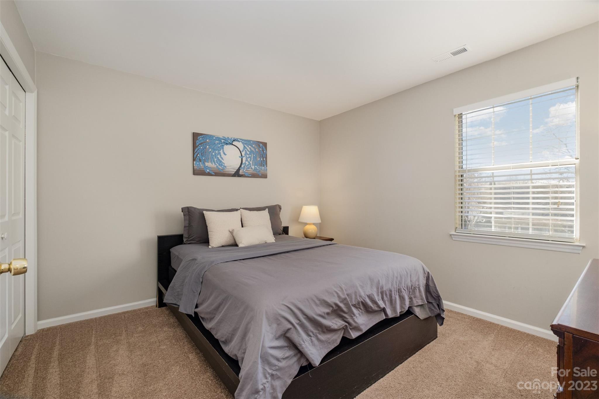 Woodside Falls - Residential