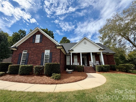 Photo of 8412 Locksley Drive, Harrisburg, NC 28075 (MLS # 4431749)