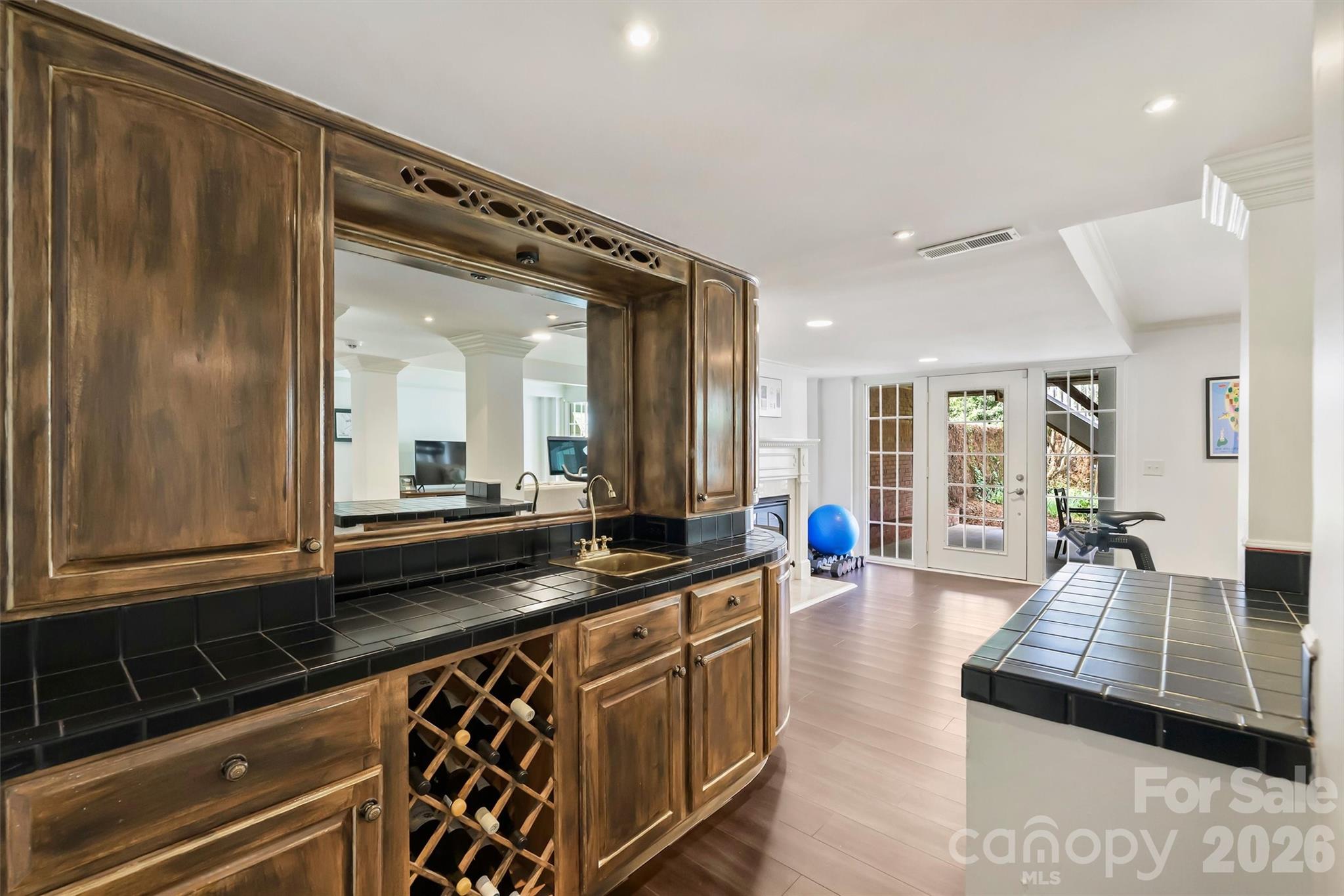 Myers Park - Residential