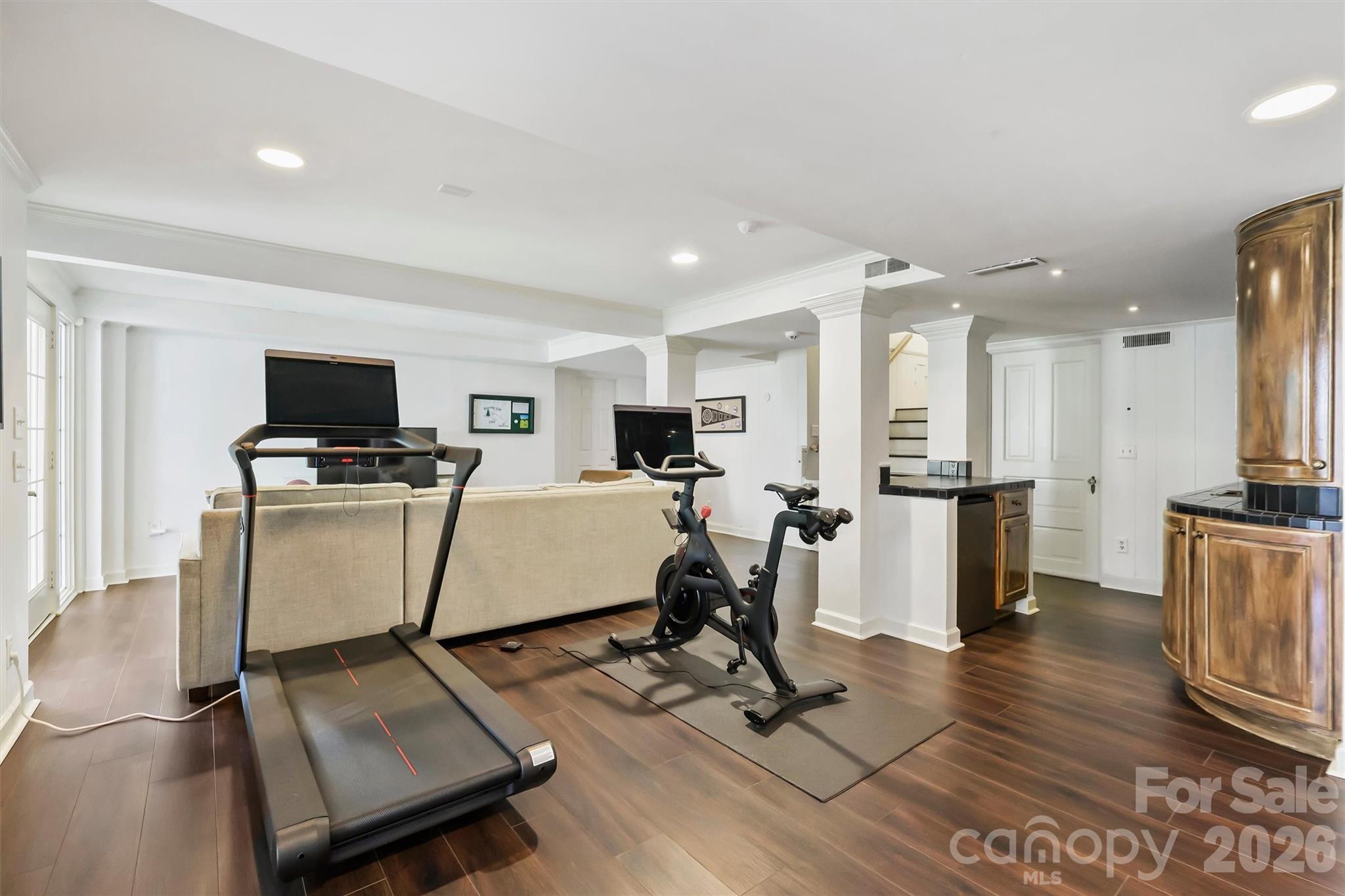 Myers Park - Residential