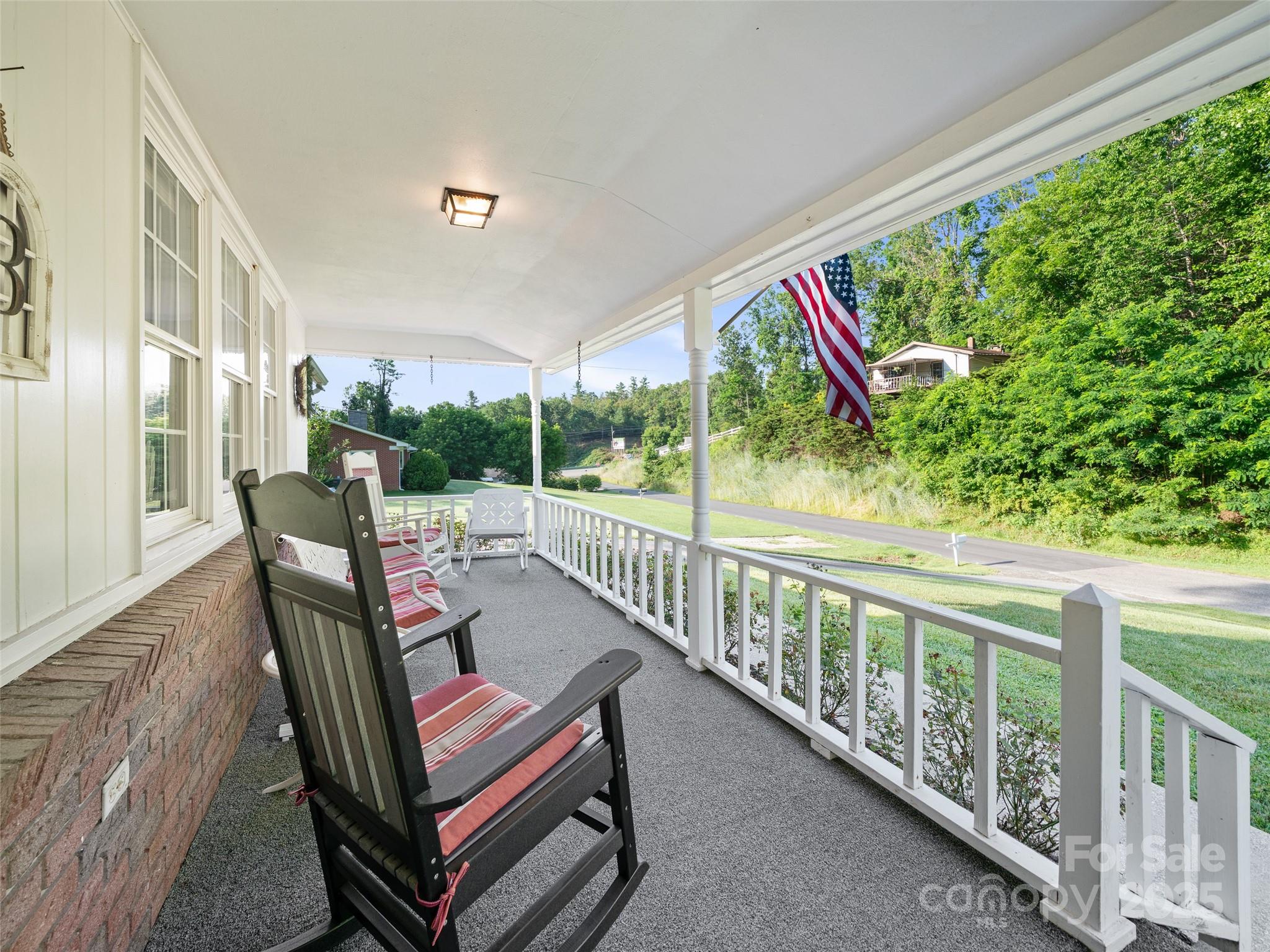 96 W Mountain Road
