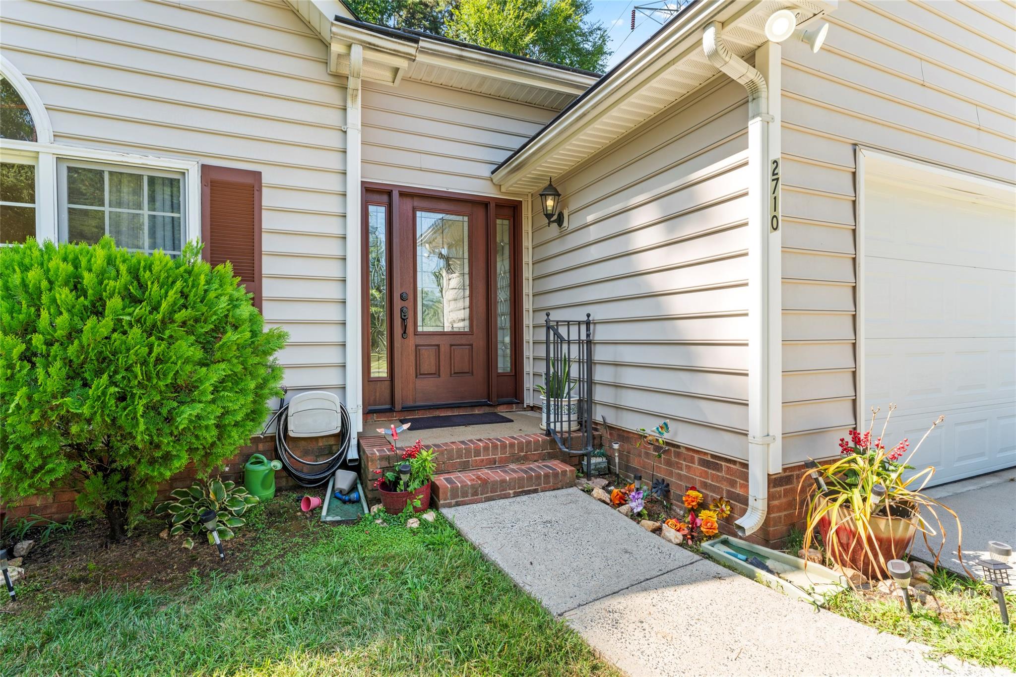 2710 Cedar Chase Drive