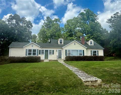 Photo of 303 Cavin Avenue, Mount Holly, NC 28120 (MLS # 4392720)