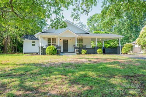 Photo for 506 E Main Street