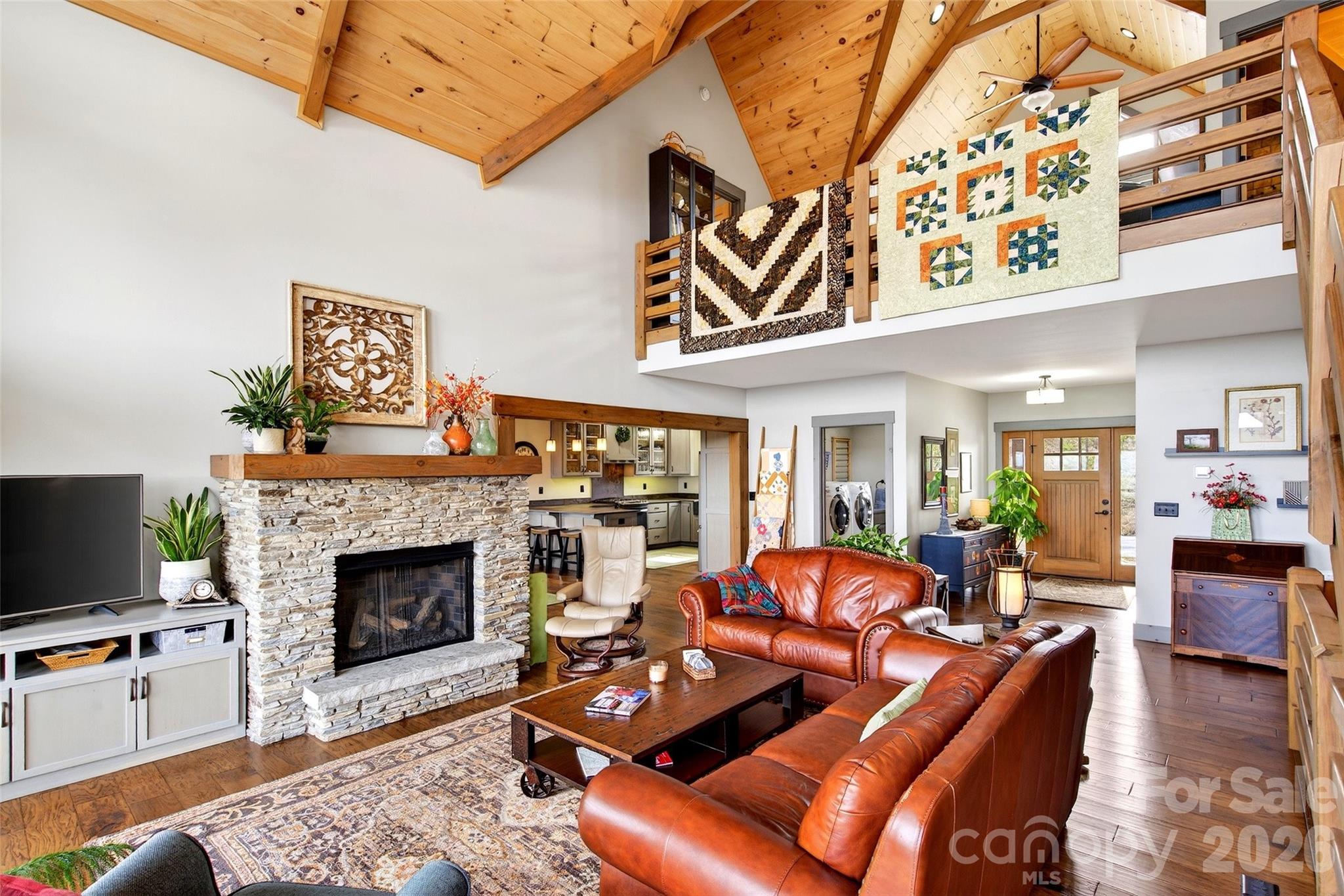 Grandview Peaks - Residential