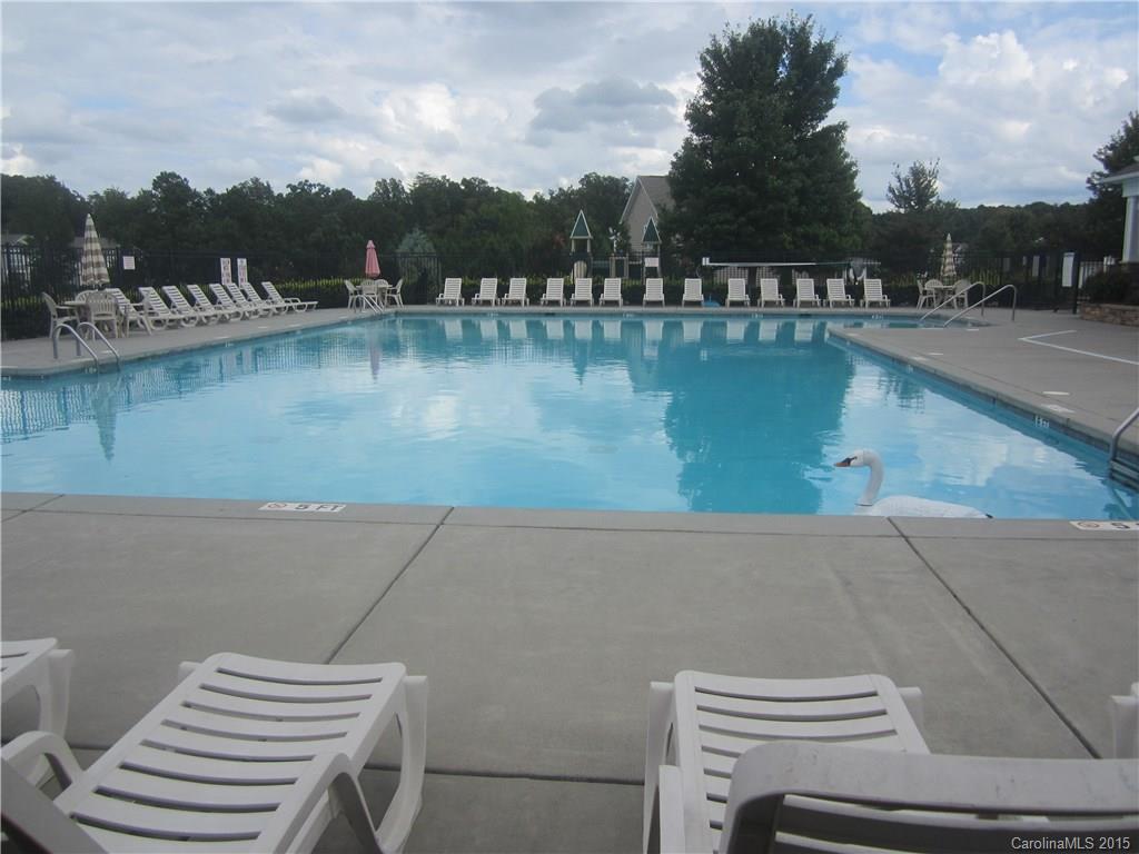 Ridge Pointe - Residential