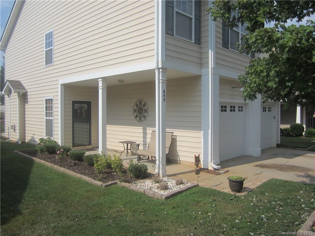 Ridge Pointe - Residential