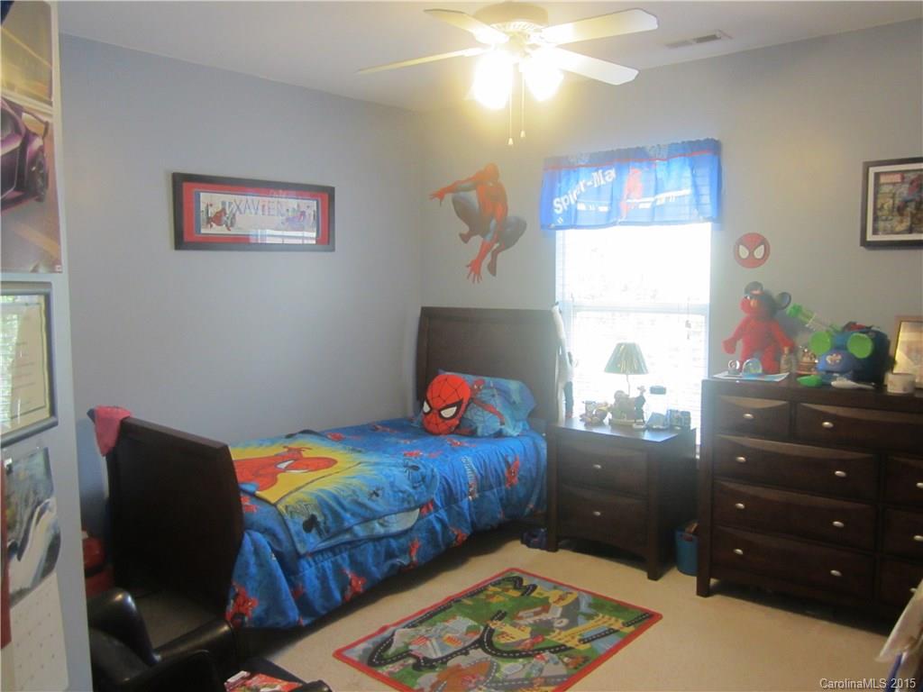 Ridge Pointe - Residential