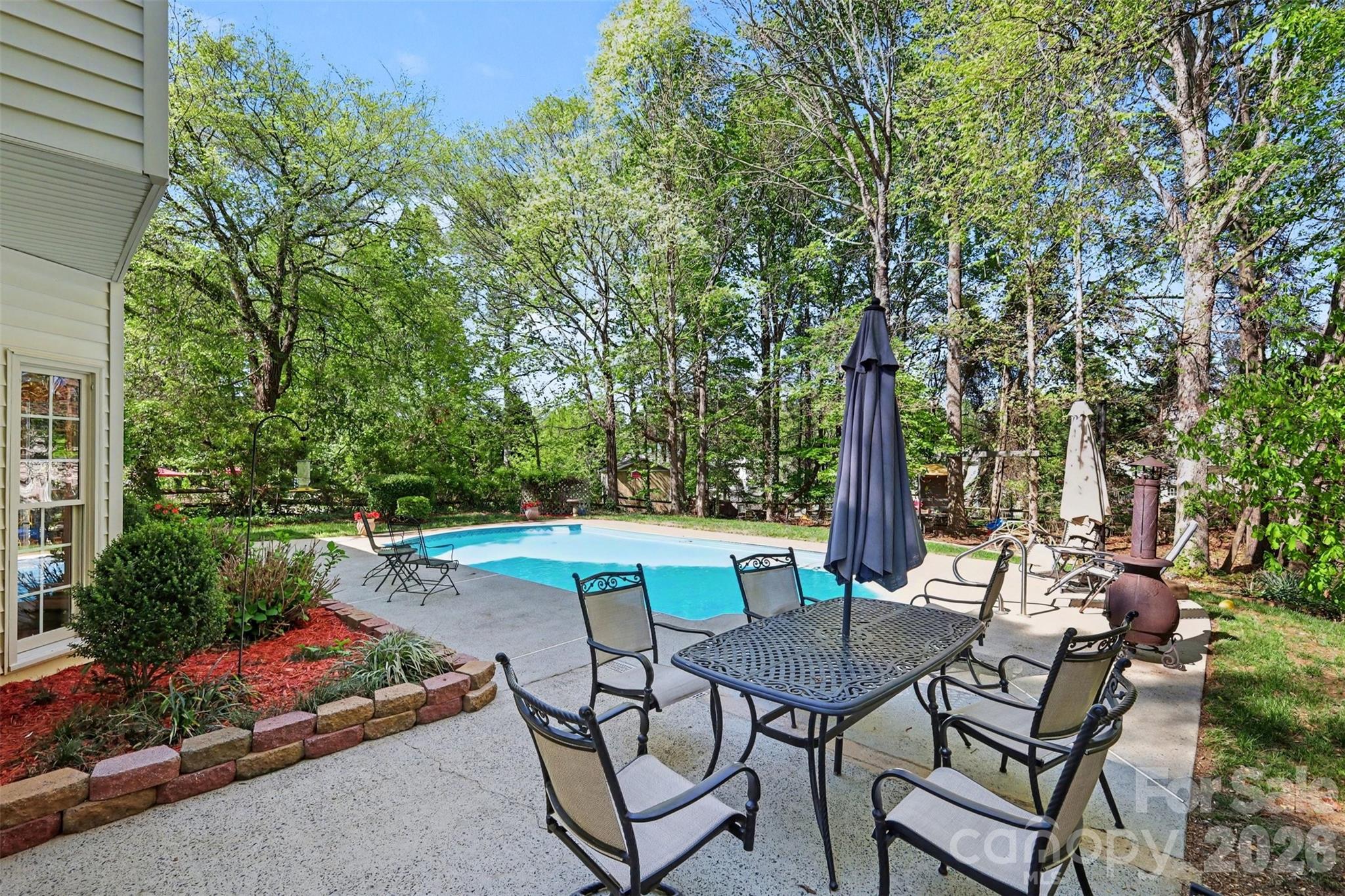 Thornblade - Residential