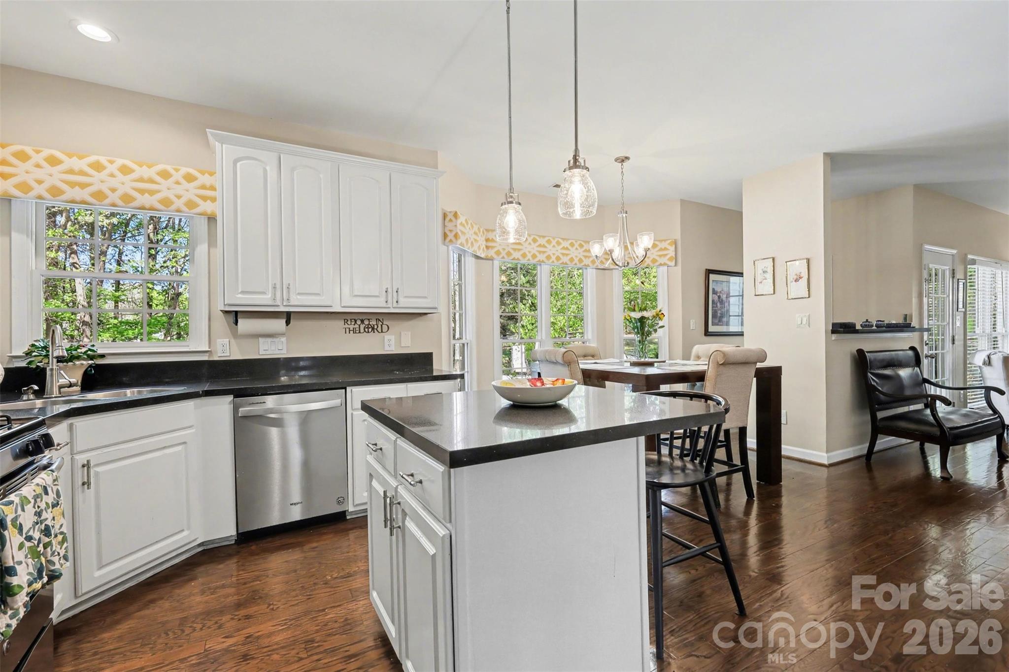 Thornblade - Residential