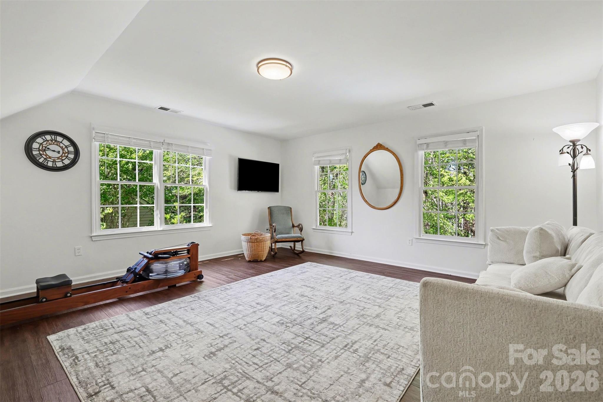 Thornblade - Residential