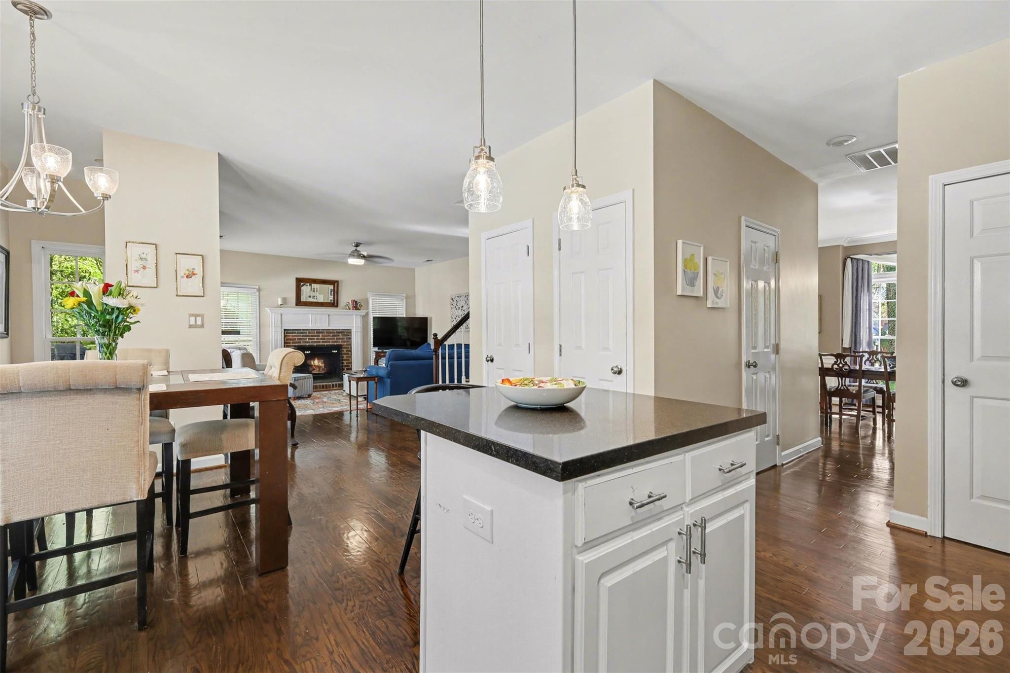 Thornblade - Residential