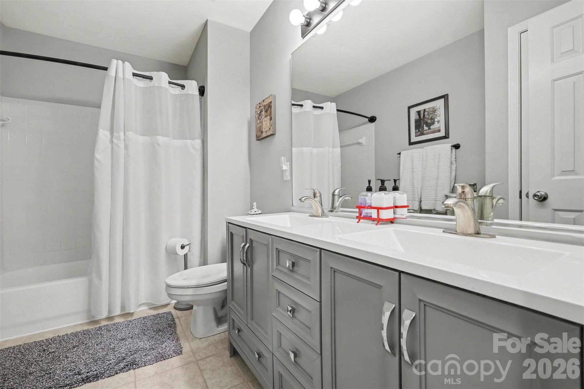 Thornblade - Residential