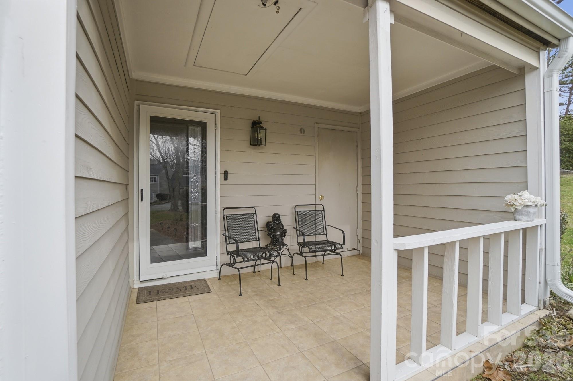 8407 Cricket Lake Drive