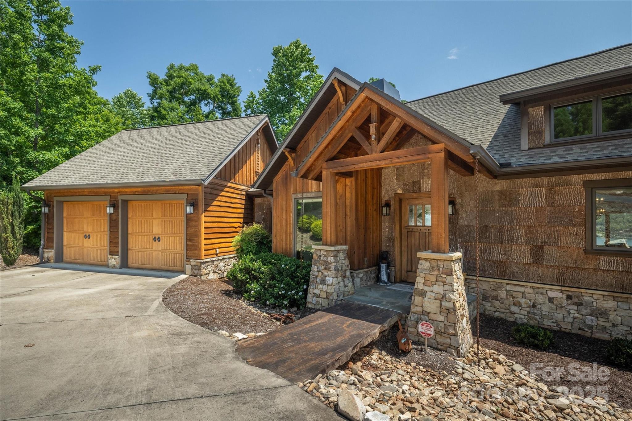 597 Waterglyn Way