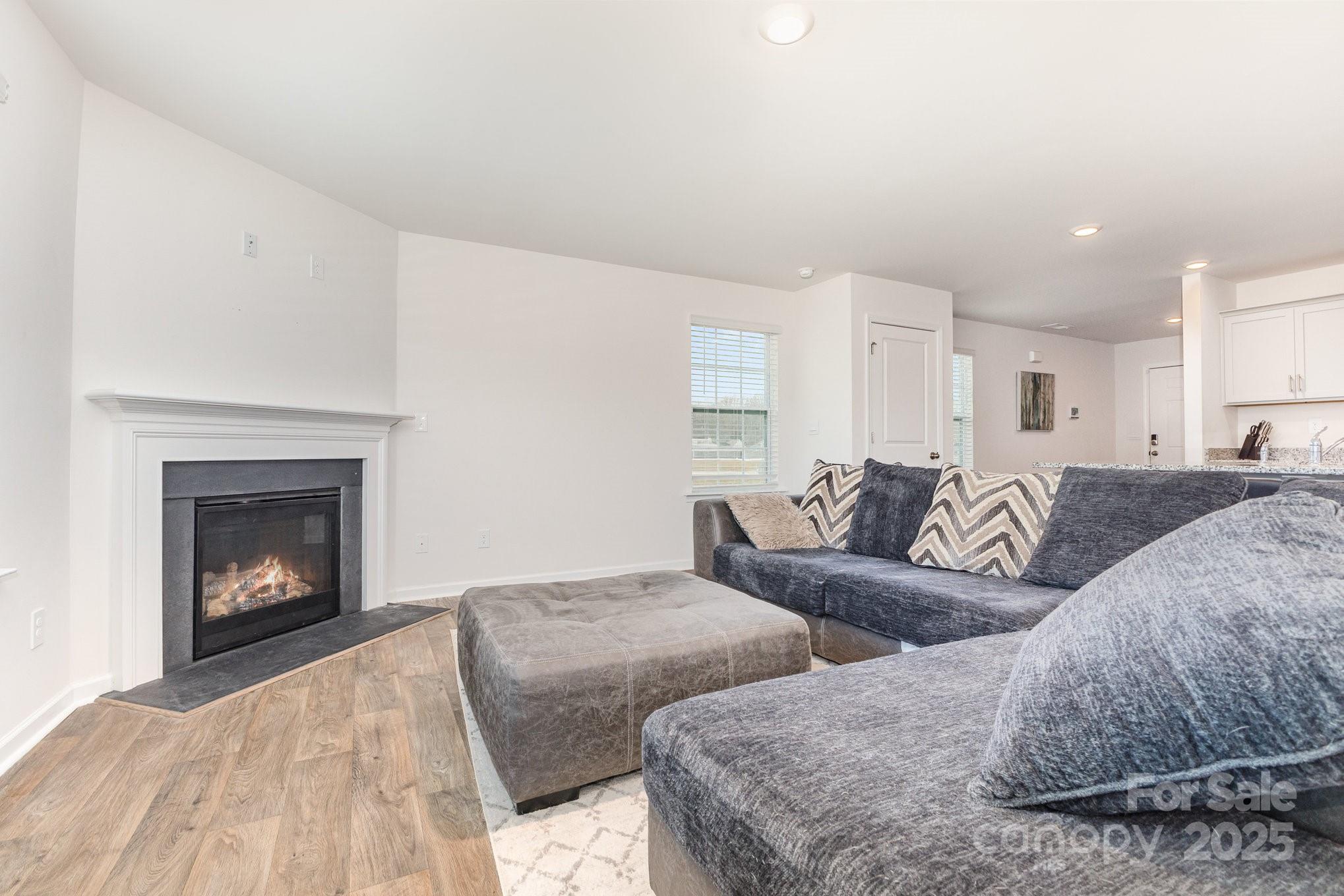 4019 Eucalyptus Drive