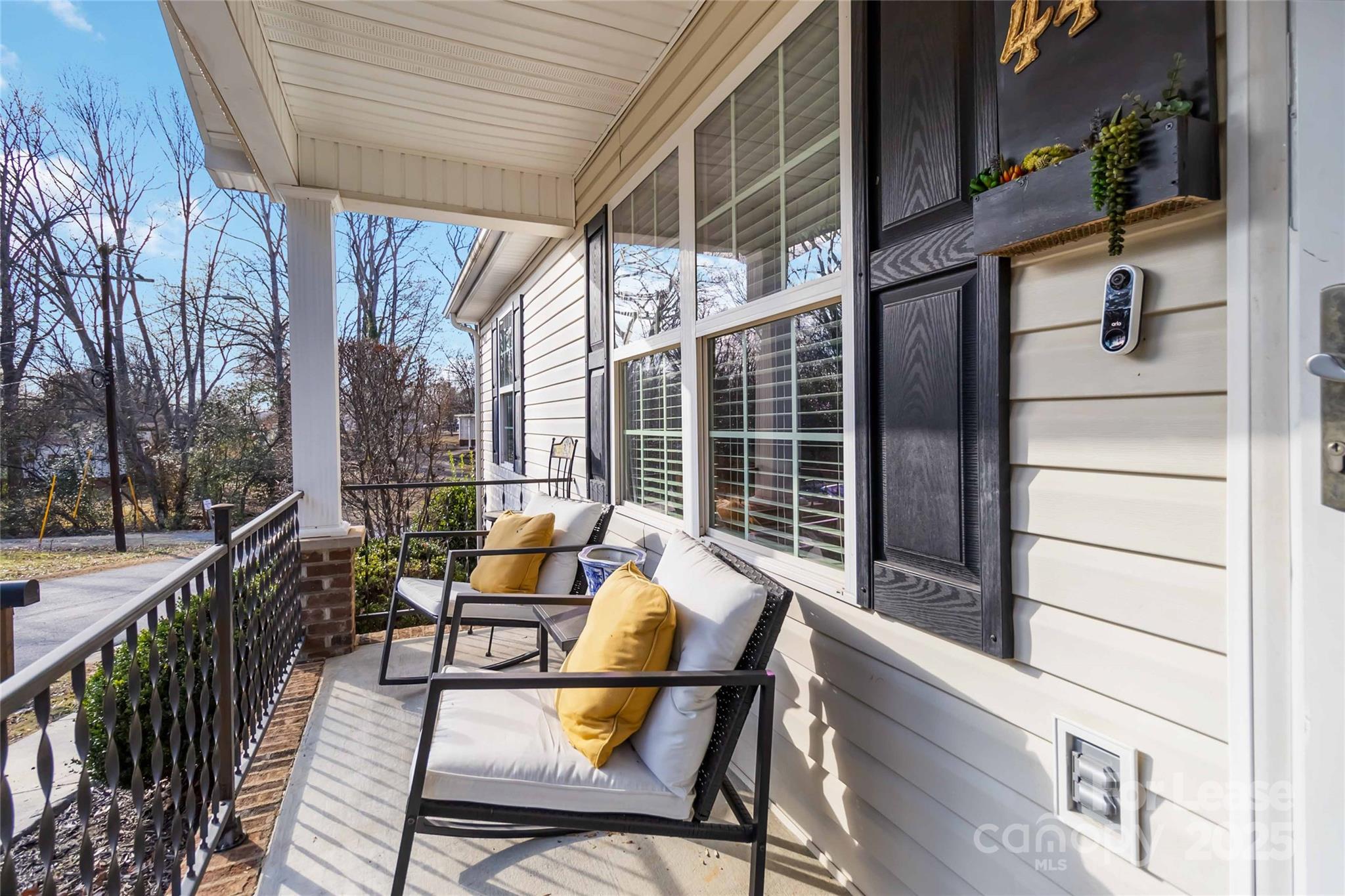 Crestwood - Residential Lease