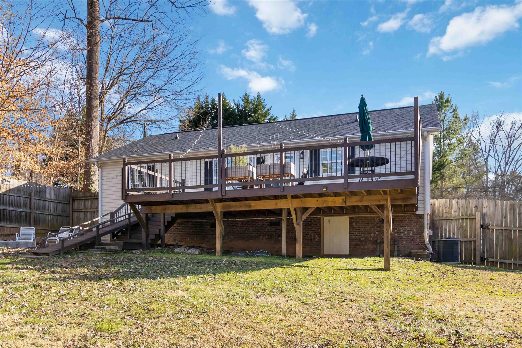 Crestwood - Residential Lease