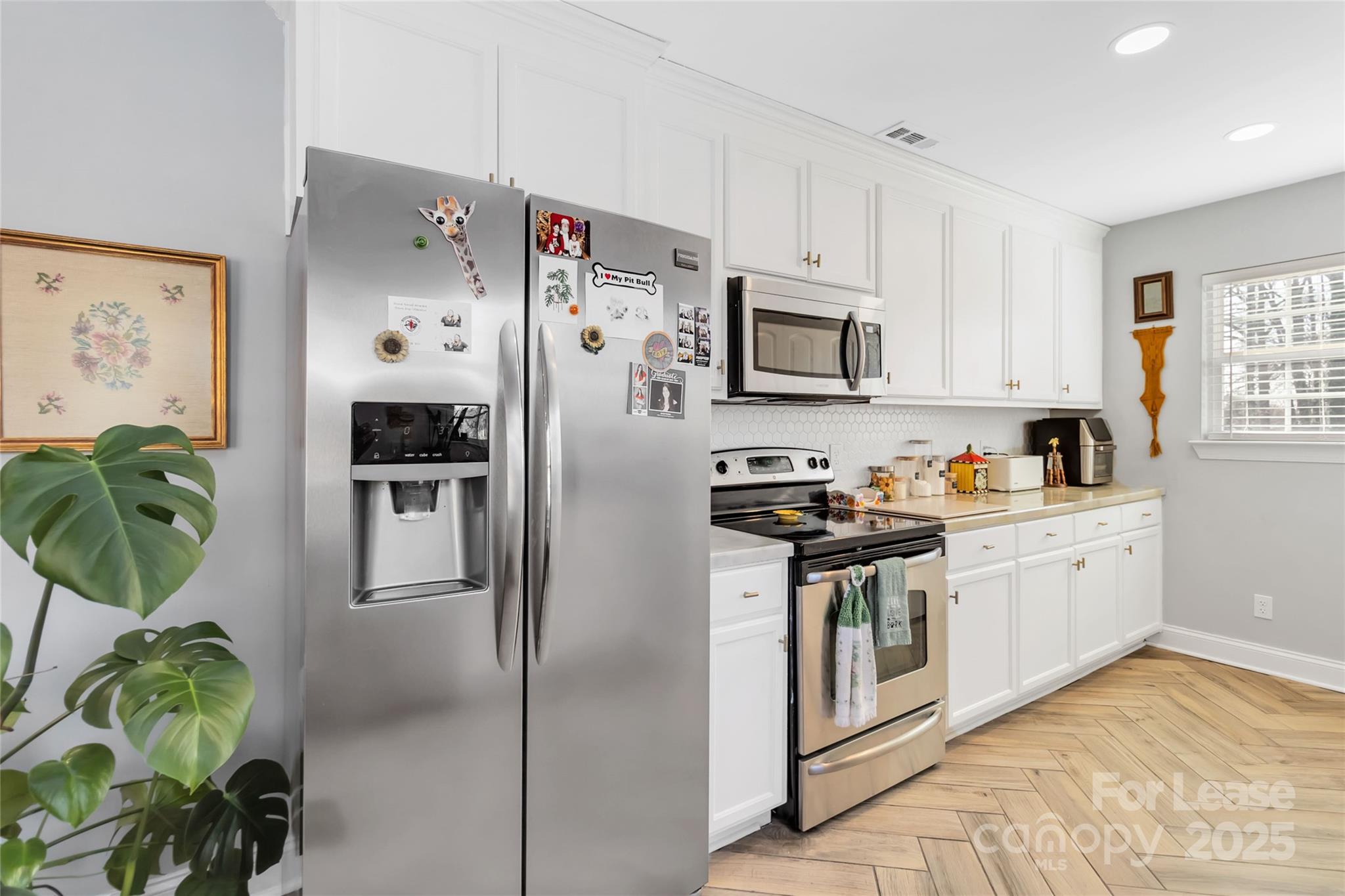 Crestwood - Residential Lease
