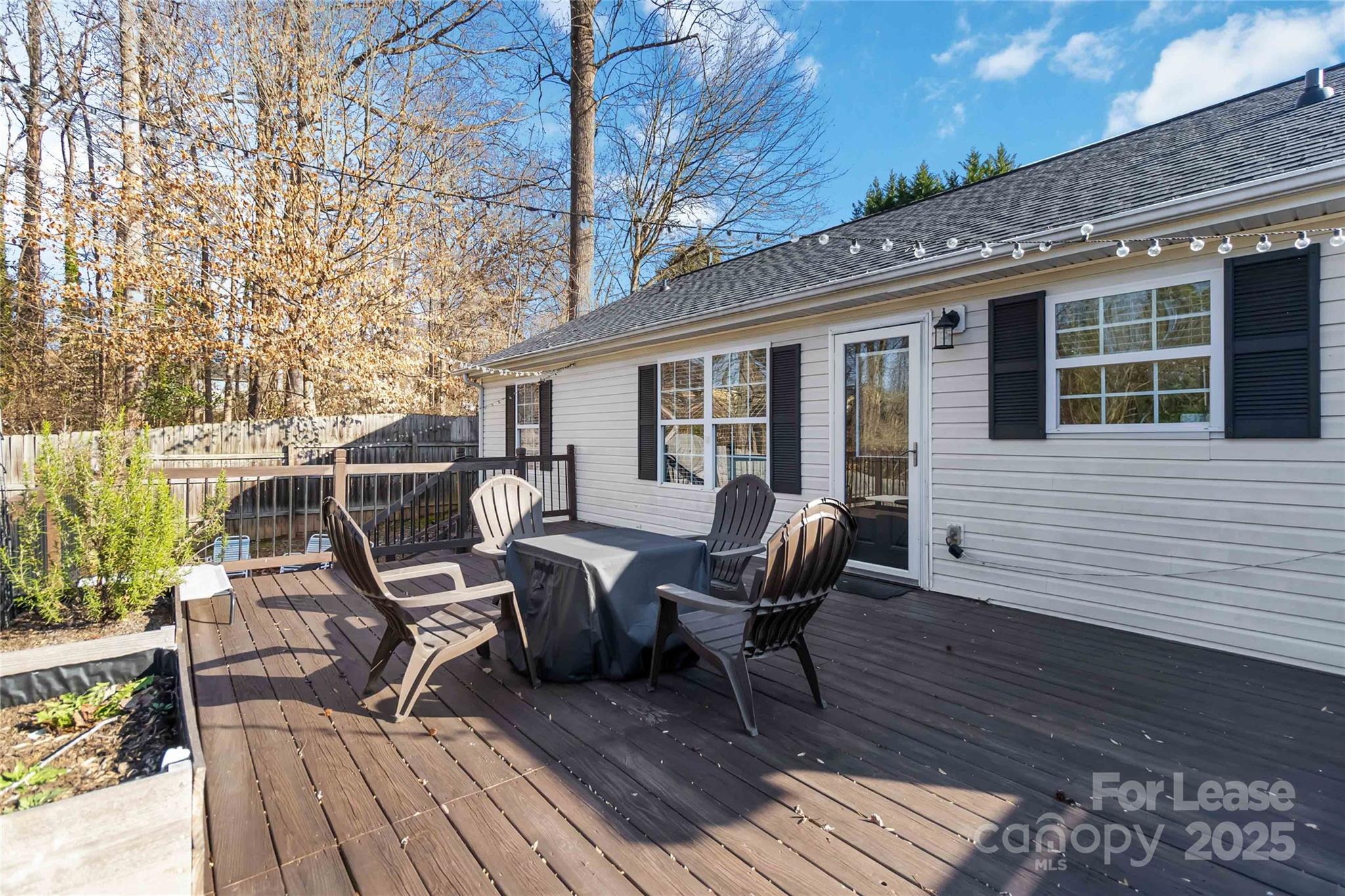 Crestwood - Residential Lease