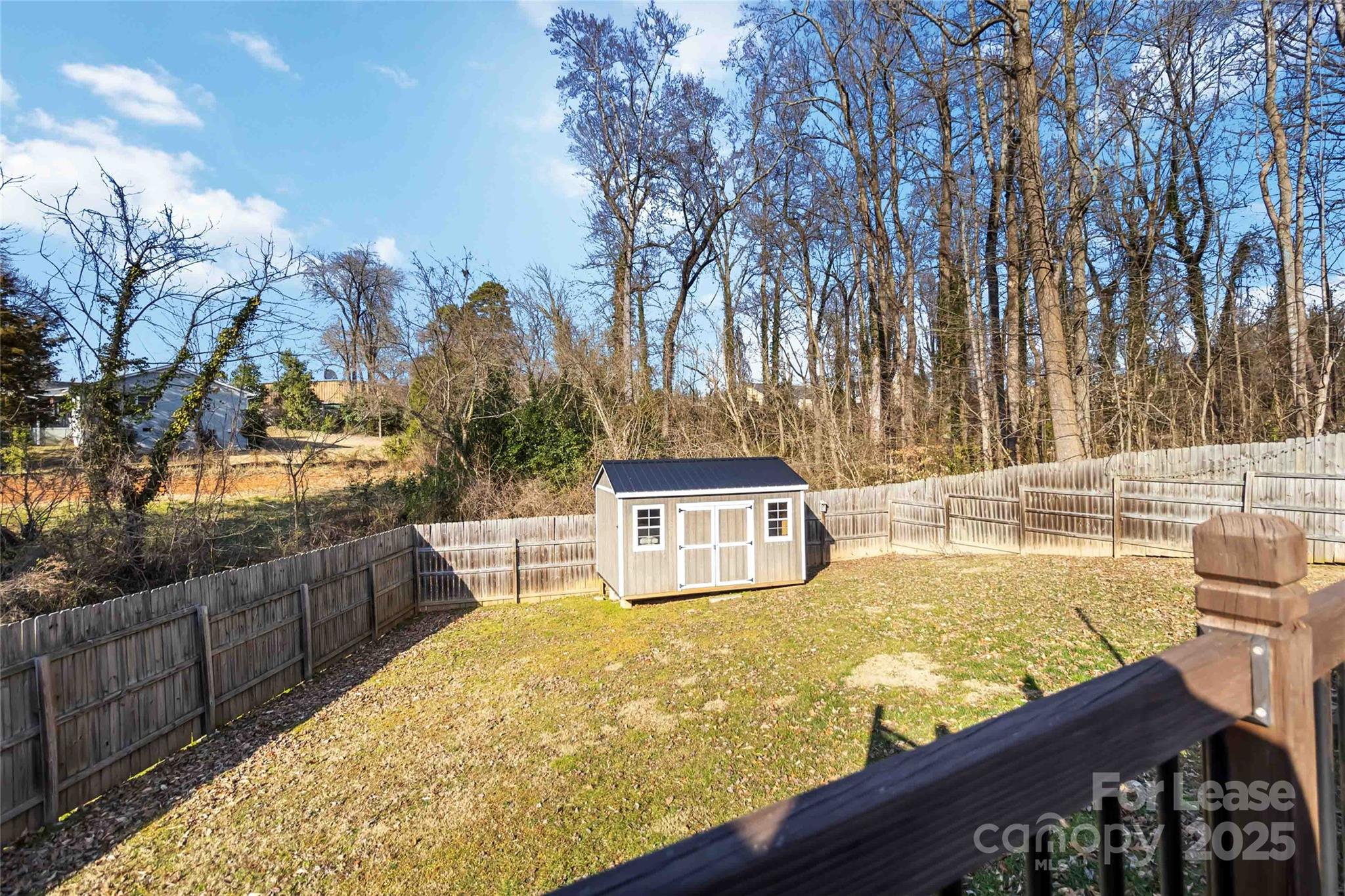 Crestwood - Residential Lease