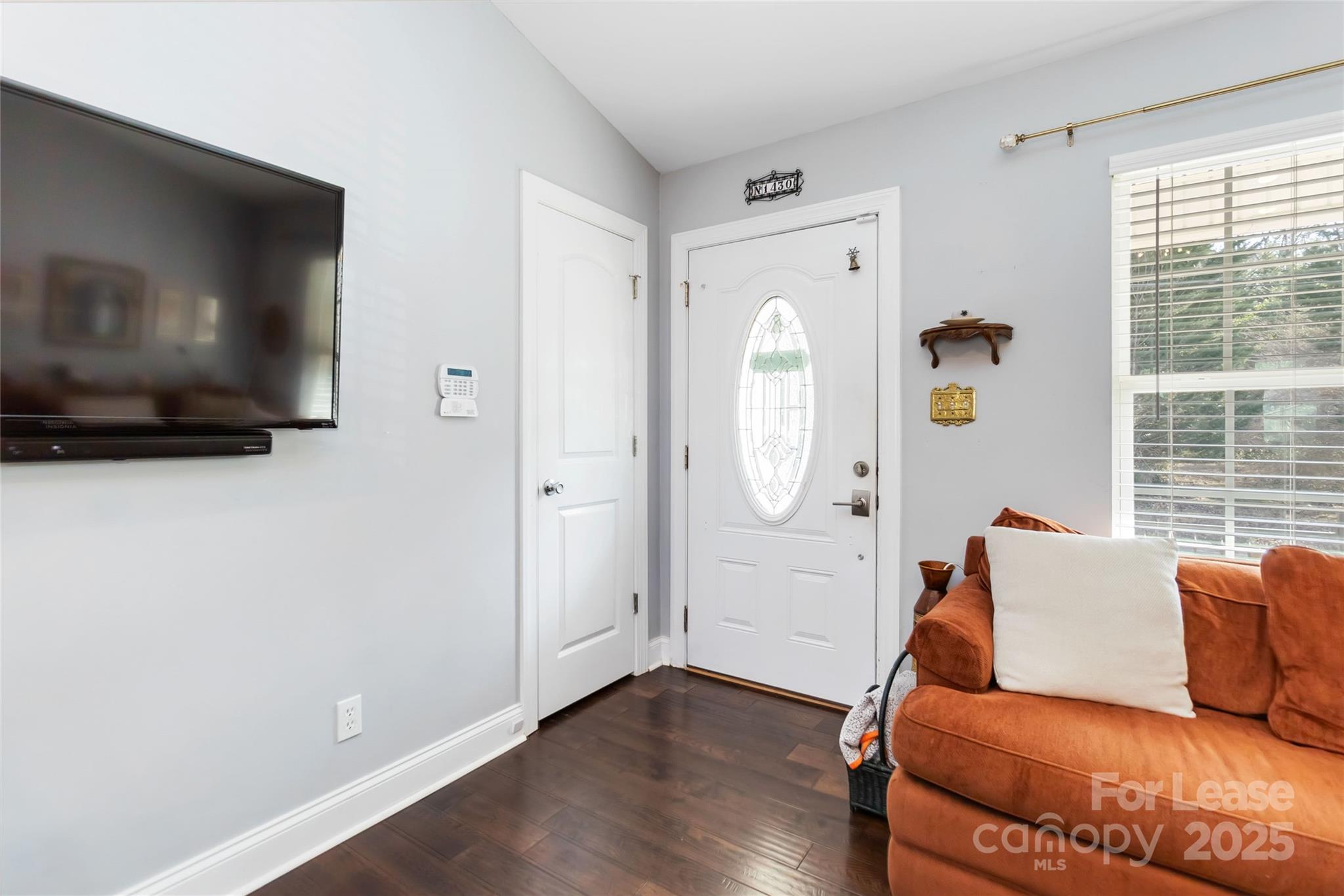 Crestwood - Residential Lease