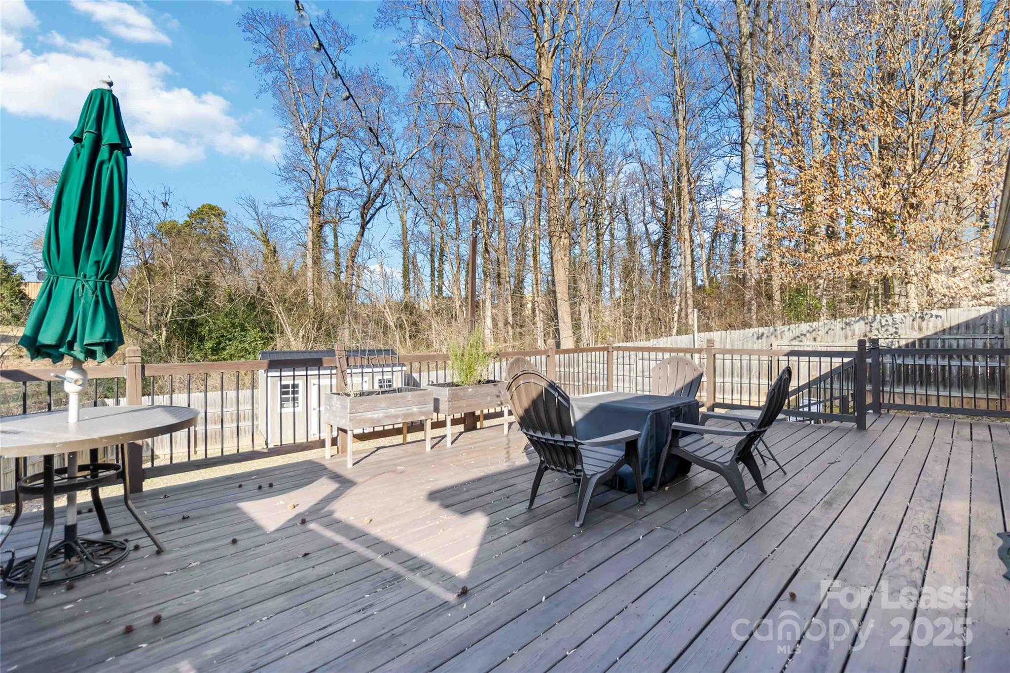 Crestwood - Residential Lease