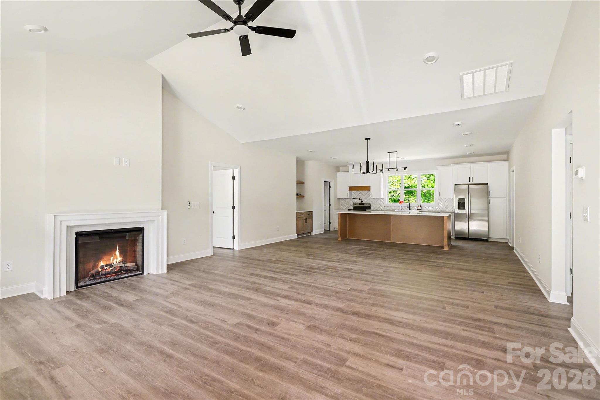 1452 Robinwood Road