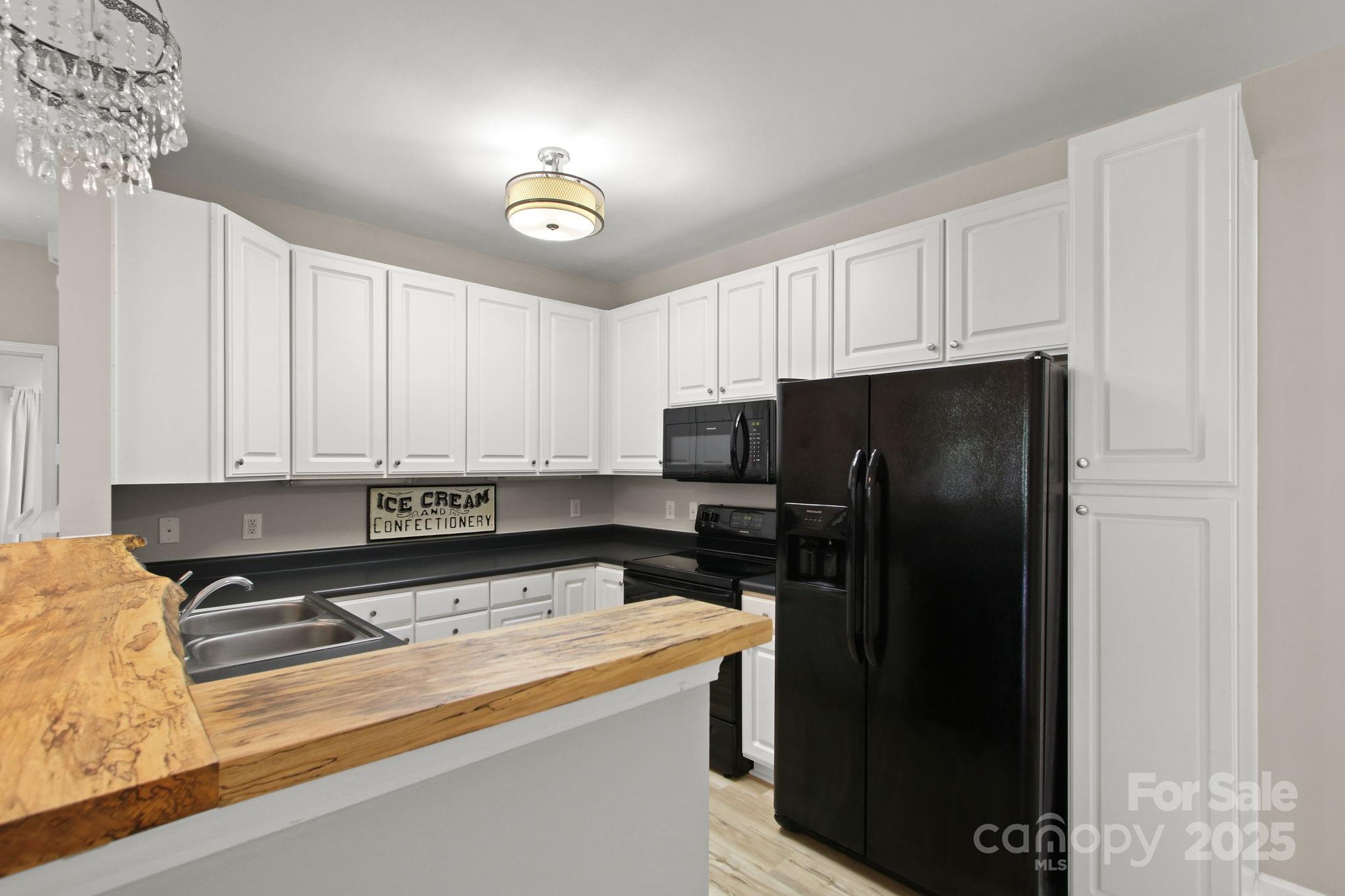 Pine Ridge - Residential