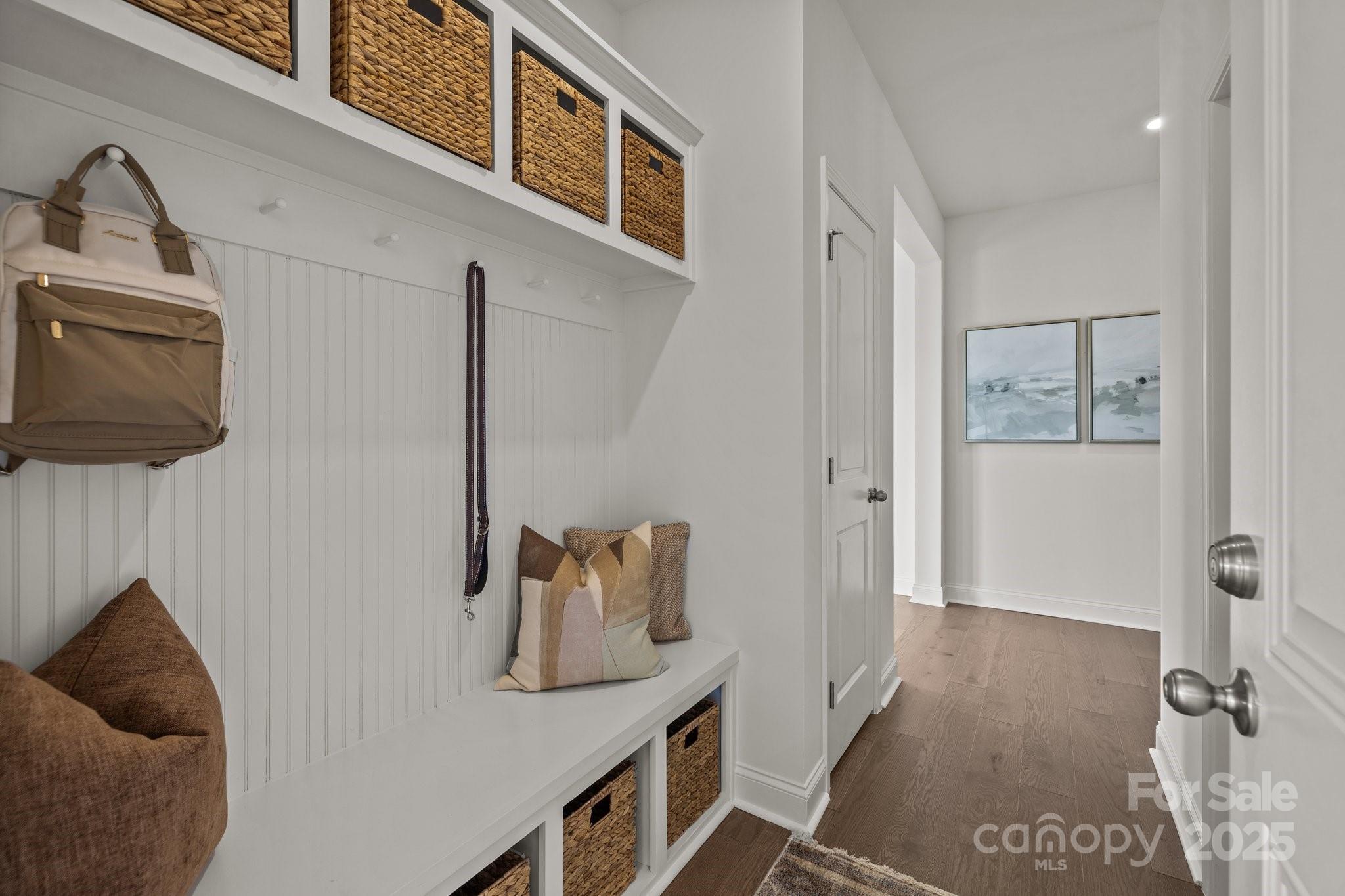 Lakeside Glen - Residential