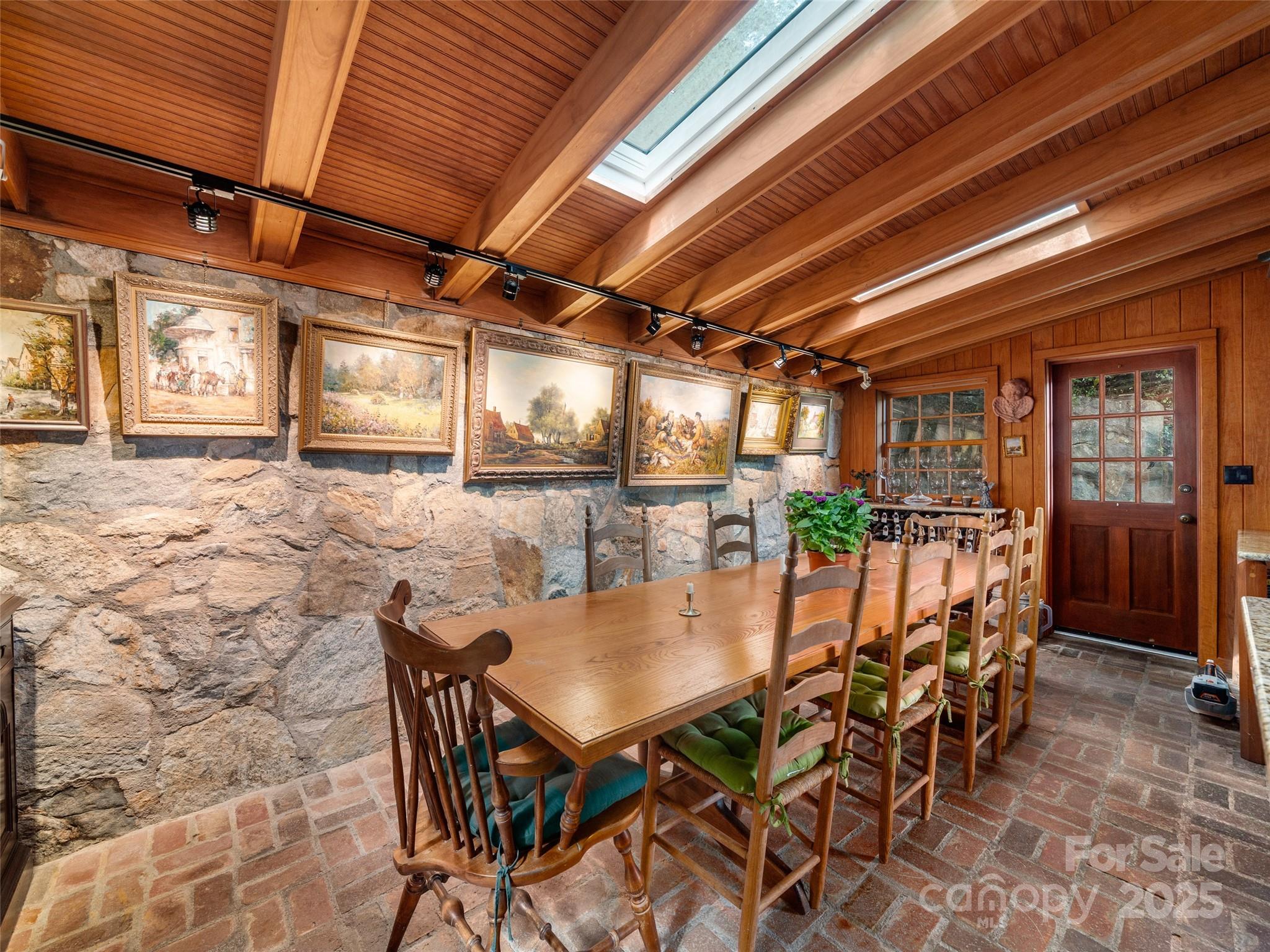 Laurel Park Estates - Residential