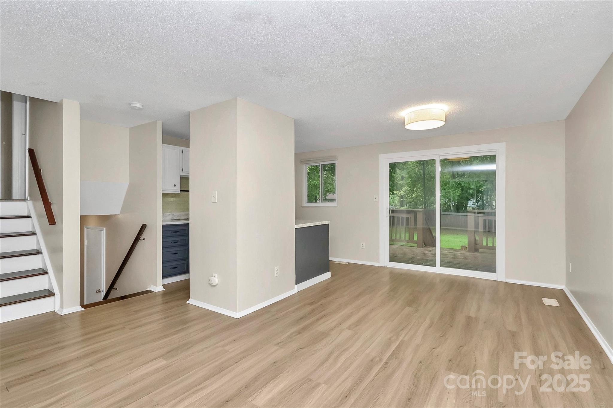 Holly Hills - Residential