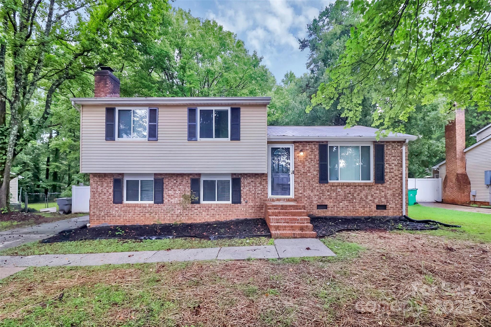 Holly Hills - Residential