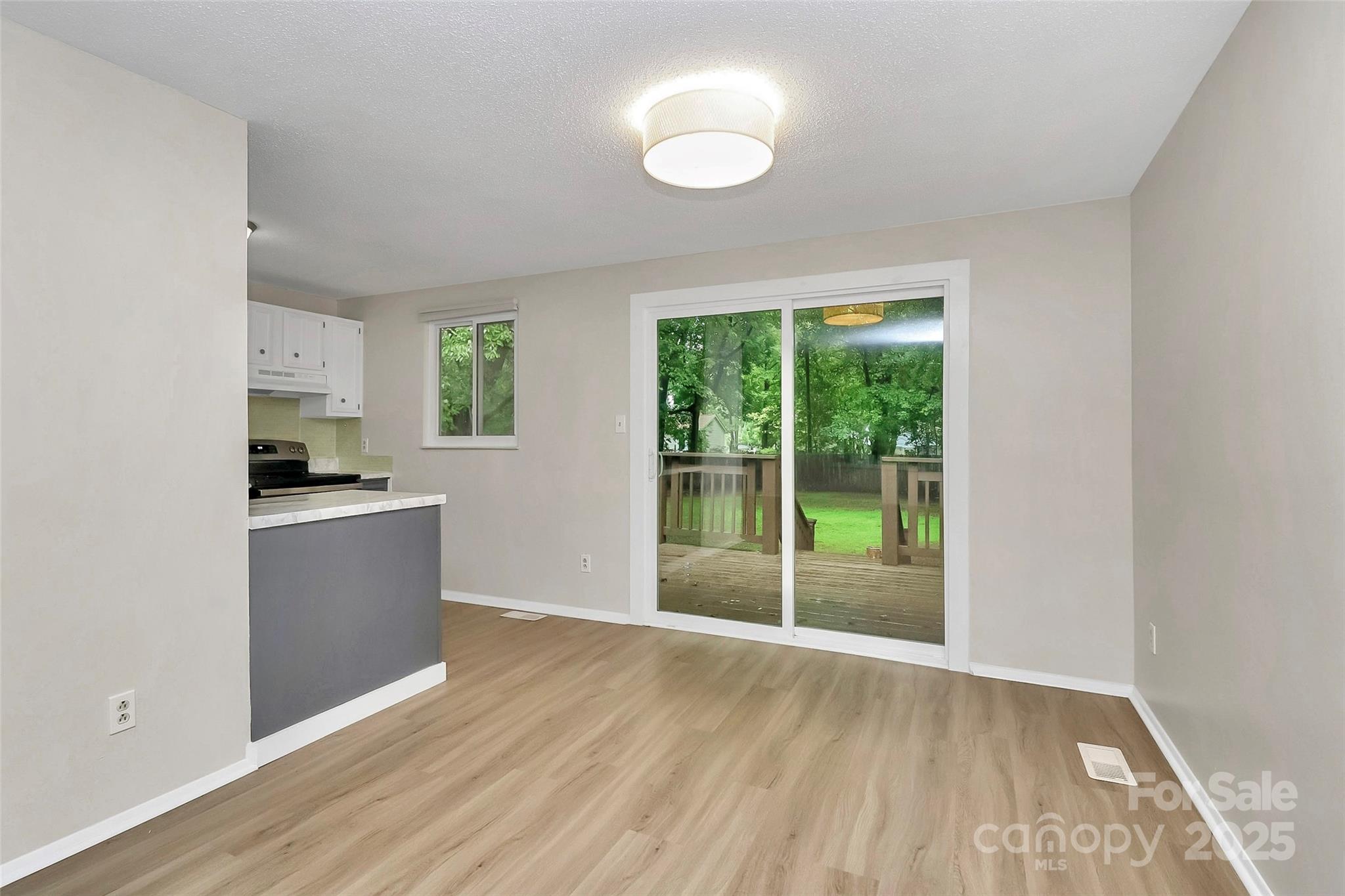 Holly Hills - Residential