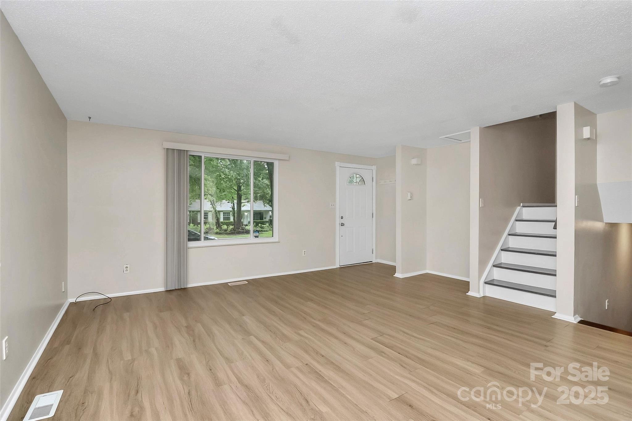 Holly Hills - Residential