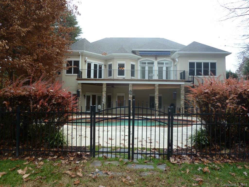 The Peninsula - Residential