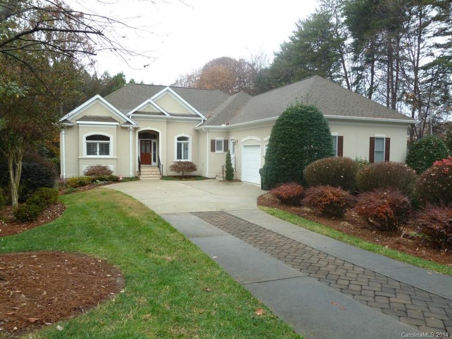 Enjoy your private well landscaped backyard with inground pool and hot tub from your deck or patio.  Ranch home with full walkout basement .  Wonderful floorplan for entertaining.  Master on main.  2nd kitchen in basement opens to large rec room with fireplace.
***  $10,000 Buyer incentive (toward closing costs) if under contract by July 31, 2015 ***