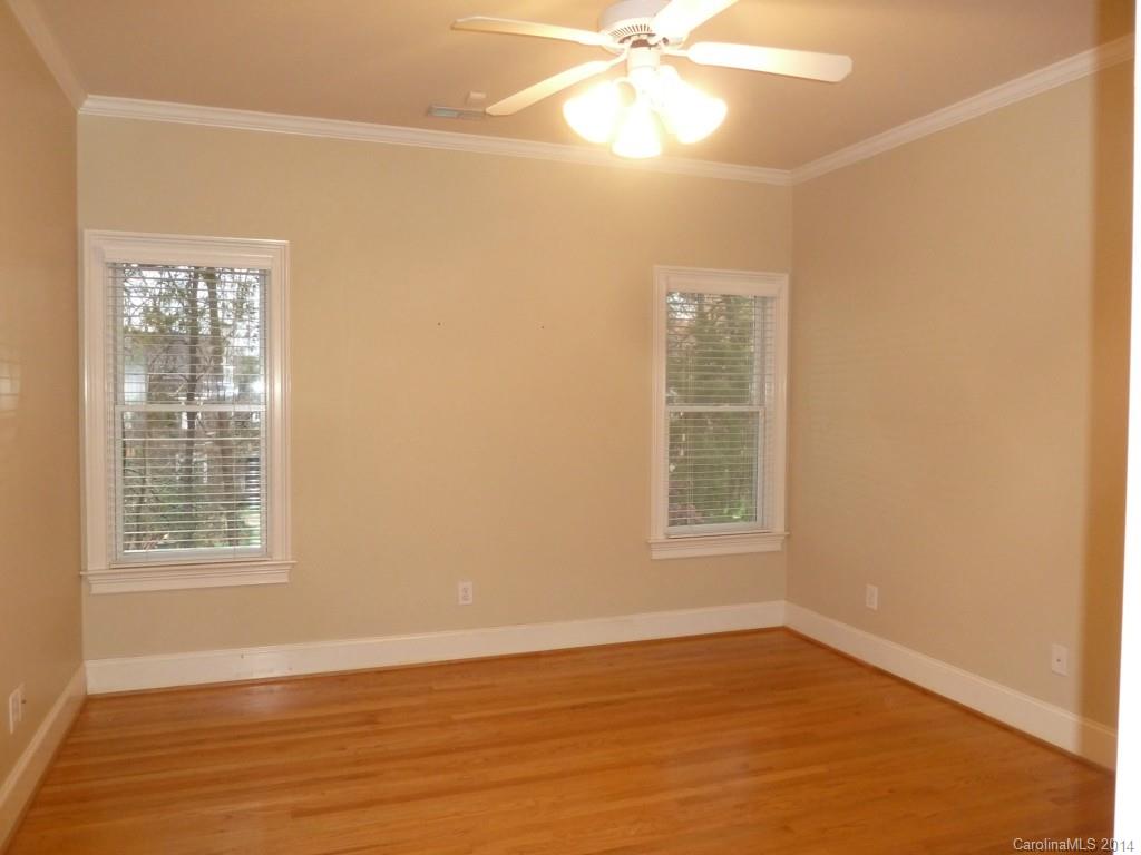 The Peninsula - Residential