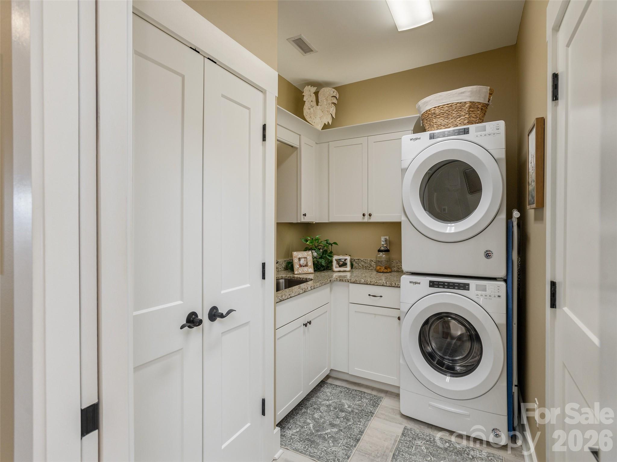 Cummings Cove - Residential