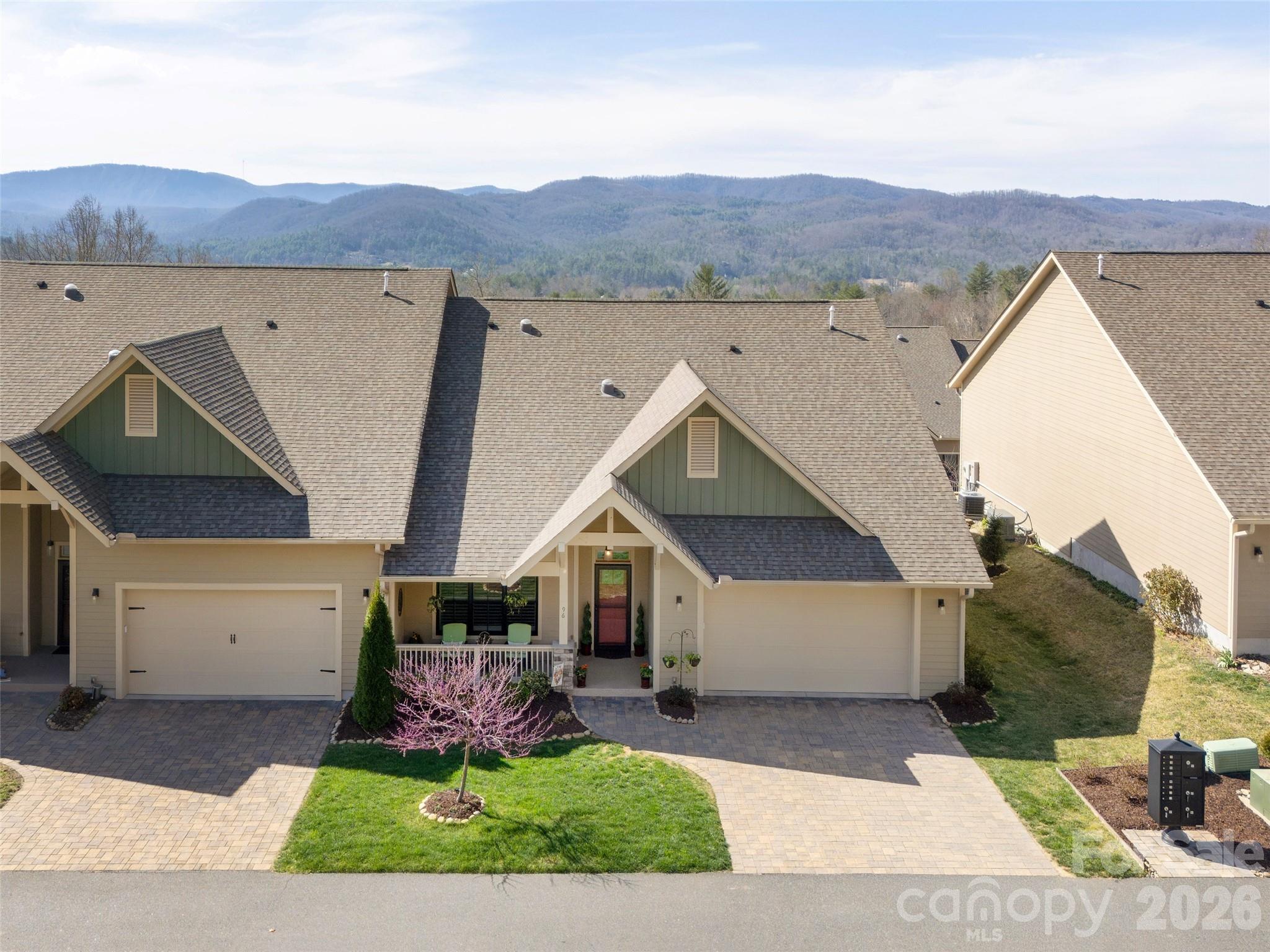 Cummings Cove - Residential