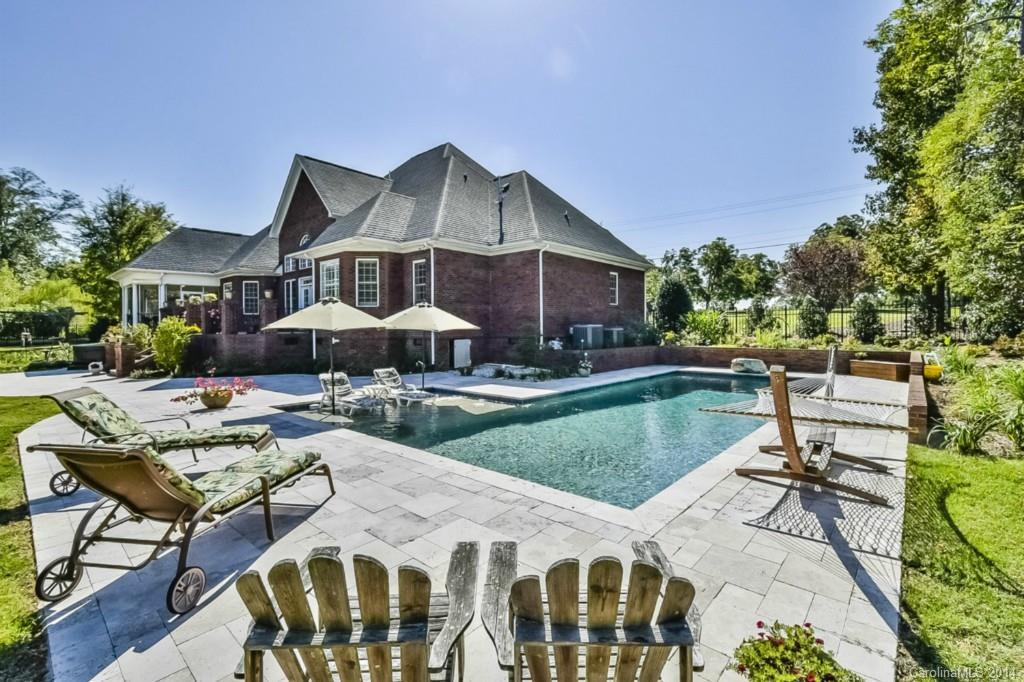 Nauvasse Trail - Residential