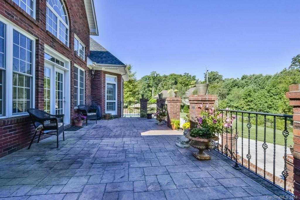 Nauvasse Trail - Residential